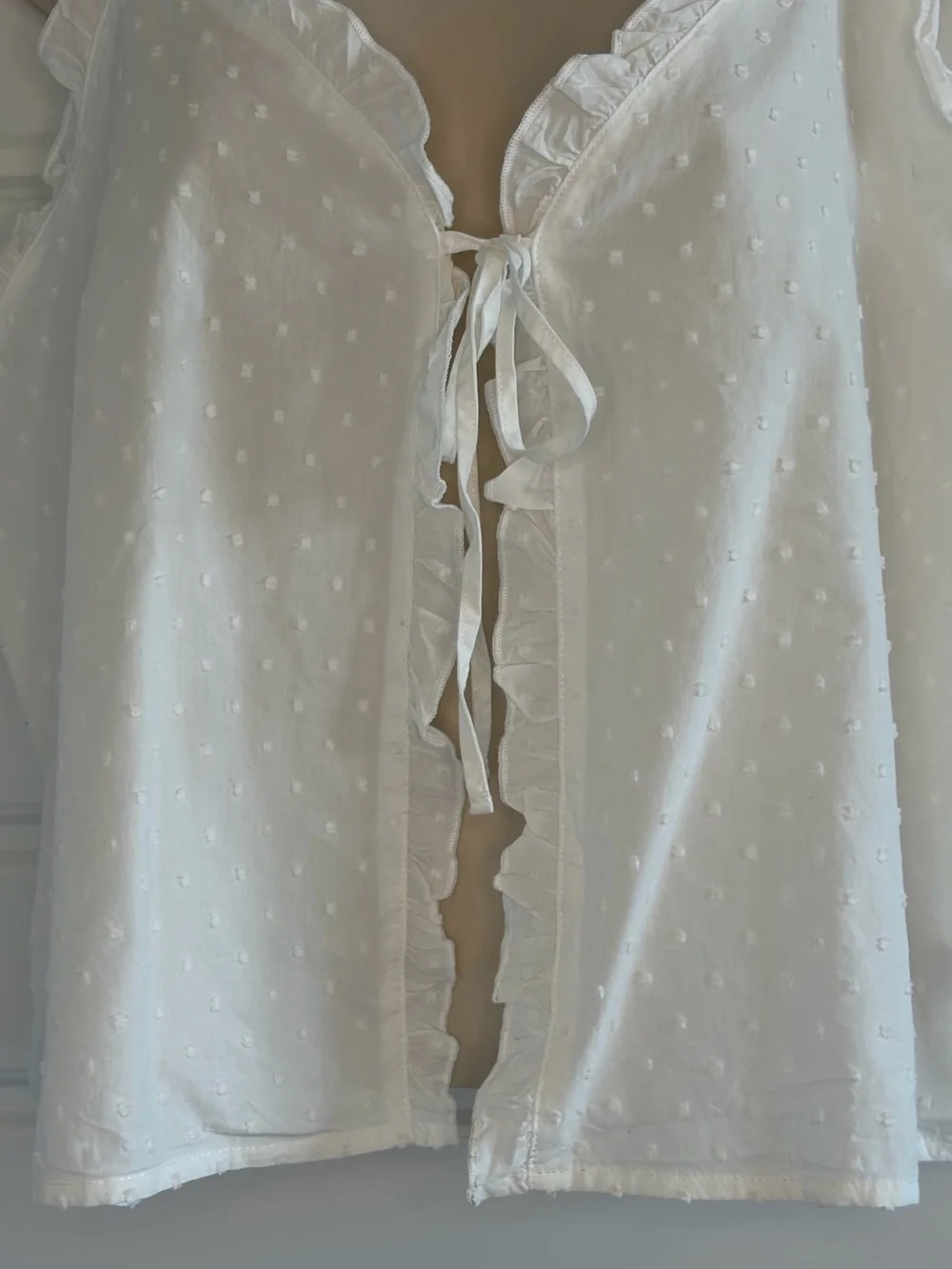 Colsie white swiss